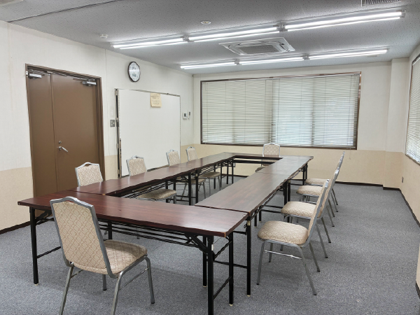 打ち合わせや会議にも最適なレイアウト